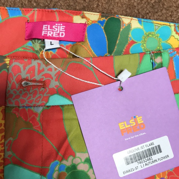 NWT Floral Pants - Picture 3 of 4